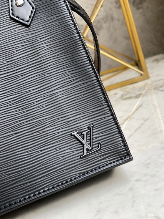 VUITTON LOUIS PLAT PETIT SAC 0722